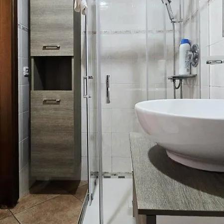 Guest Nonantola Apartamento *